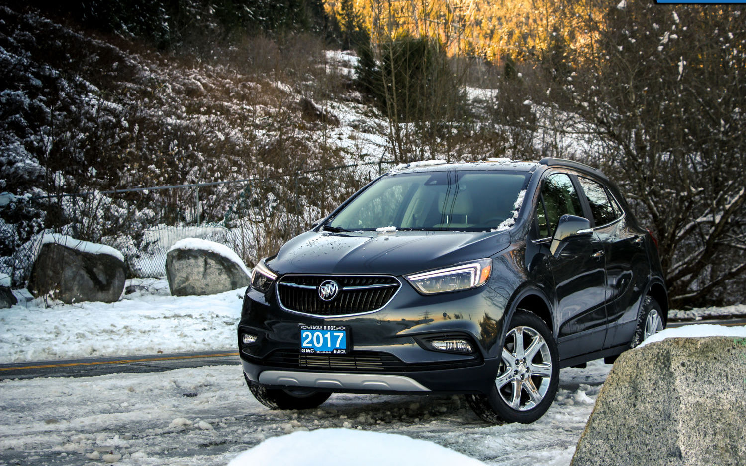 Comparison Buick Encore Premium 2017 Vs Kia Telluride Hybrid 2018 